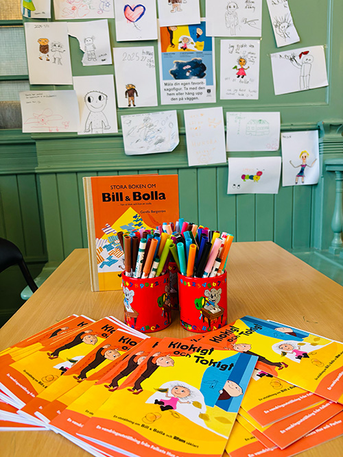 Klokigt och Tokigt utställning